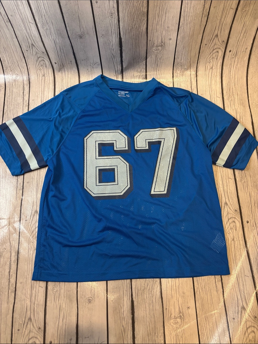 Urban outfittersStandard Cloth Blue Mesh Athletic Football Jersey size small